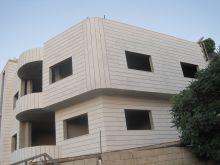 مبنى 3 طوابق في الكمالية للبيع