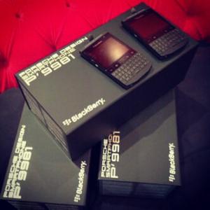 WTS : BlackBerry Porsche Design P9981 / Blackberry Q10   ( BBM ADD ) 2755AA2C