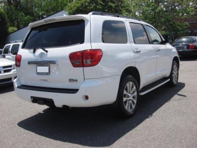 USED 2013 TOYOTA SEQUOIA