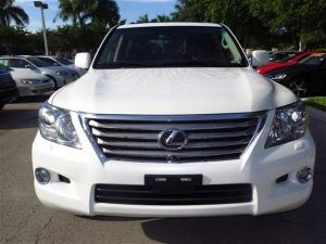 LEXUS LX 570 2011 IN GOOD CONDITION