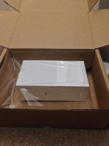 Apple iphone 6,5s,Nikon D3x,Canon EOS 1D,EOS 7D,Apple MacBook Pro - Core i5 2.4 GHz - 15.4