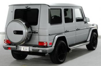2013 Mercedes-Benz G Class G550 is full options
