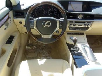 Sedan Lexus ES 350 2013 Car