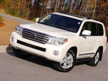 Selling my 2013 Toyota Land Cruiser V8