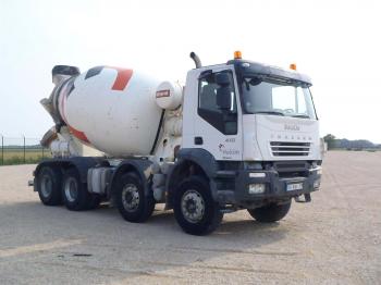 IT# 211-2007 IVECO TRAKKER 410 CAMION MALAXEUR MIXER TRUCK