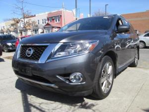 Used 2014 Nissan Pathfinder SV 4DR