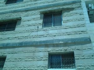 عمارة 4 طوابق للبيع في موقع متميز في الزرقاء الجديدة