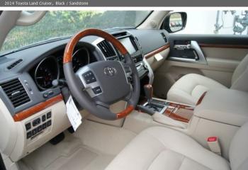 تويوتا لاند كروزر 2014 لون أسود للبيع هنا هو رقم ال WhatsApp بلدي 002348056560988