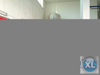 كراج سيارات مجهز