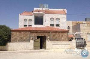 شبه فيلا للبيع في مادبا