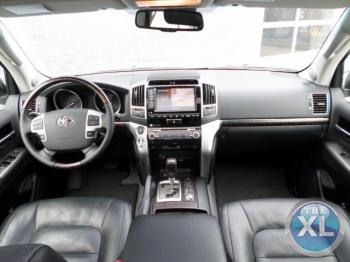 2014 تويوتا لاند كروزر، ليس من قبيل الصدفة.