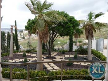 فيلا للبيع في جرش الجبل الاخضر