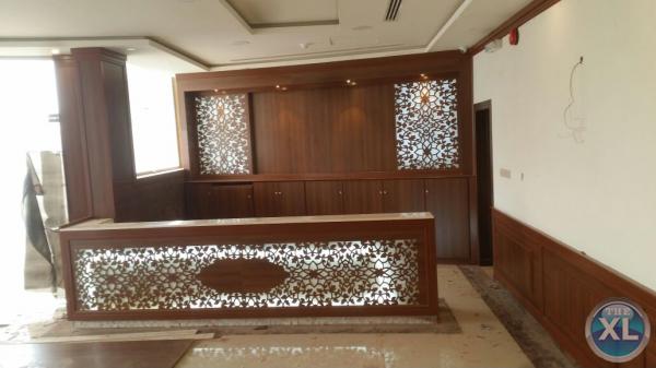 خشب وديكورات