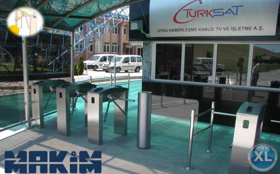 بوابات_مرور_الأفراد