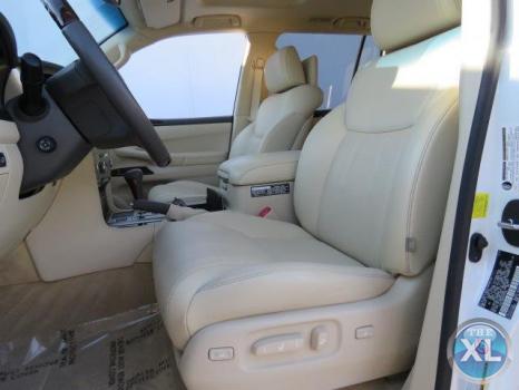 تستخدم 2014 لكزس LX 570 للبيع