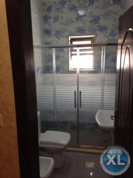 شقة للبيع في ضاحية الرشيد / خلف الجمعية العلمية الملكية