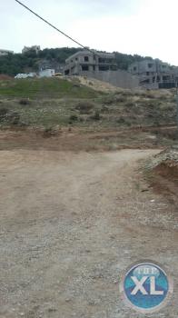 ارض للبيع في ماحص/ تبعد 1.5كم عن ضريح الملكة علياء