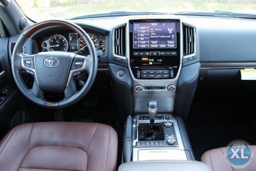 تويوتا لاند كروزر 2016 فول أوبتيون