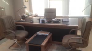 مكتب مؤثث للبيع في الجاردنز