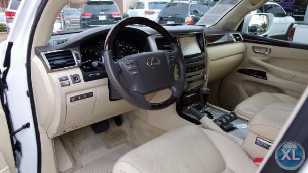لكزس LX 570 2015 مع 40319 كم ، للبيع