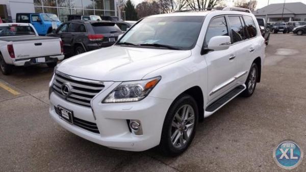 لكزس LX 570 2015 مع 40319 كم ، للبيع