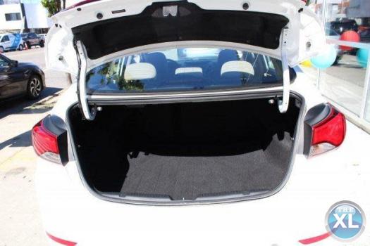 Hyundai Elantra SE 2016 Model full options