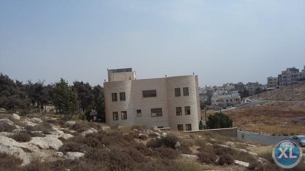 ارض للبيع في جاوا/ ضاحية الامير علي - خلف منتزه غمدان