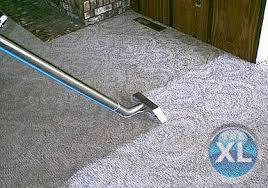 نعمل على تنظيف الكنب و السجاد و الموكيت و البرادي بأقل الاسعار