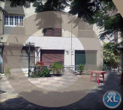 محل تجاري للبيع بالدور الارضي بمركز الامل التجاري بالحي الاول بمدينة 6 اكتوبر بالمجاورة الرابعة